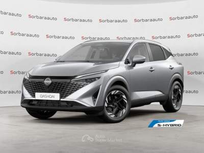 Nissan Qashqai MHEV 140 CV N-Connecta Grigio usata VAREDO