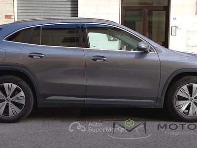 Mercedes-Benz EQA 350 4Matic AMG Line Advanced Grigio usata Campi Bisenzio
