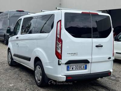 Ford Transit Custom 320 2.0 TDCi 130 PC Combi Trend Bianco usata Massarosa