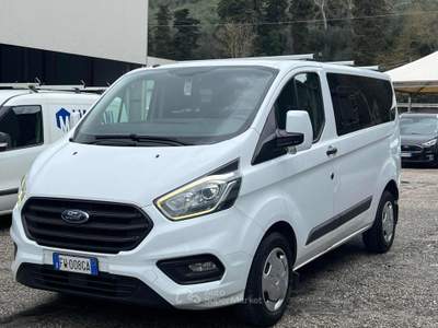 Ford Transit Custom 320 2.0 TDCi 130 PC Combi Trend Bianco usata Massarosa