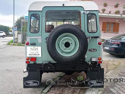 Land Rover Defender 90 2.5 Tdi 300 Heritage Style (ASI) Verde usata San Giorgio del Sannio