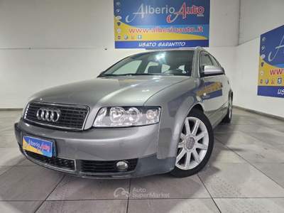 Audi A4 1.9 TDI/130 CV cat Argento usata ADRANO