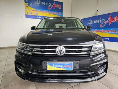Volkswagen Tiguan 2.0 TDI 150 CV ALLSPACE DSG R-Line 7 posti Nero usata ADRANO