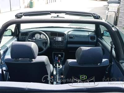 Volkswagen Golf 1.6 cat Classic Bianco usata San Giorgio del Sannio