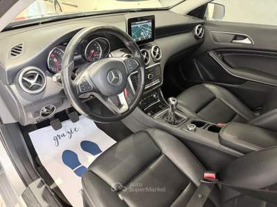 Mercedes-Benz Classe A A 180 d Executive fari full-LED navi retrocamera Grigio usata ALTAMURA