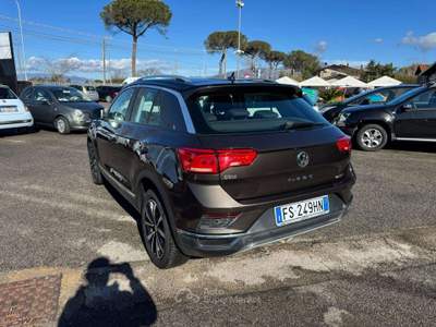 Volkswagen T-Roc T-Roc I 2018 2.0 tdi Style 4motion dsg Grigio usata Latina