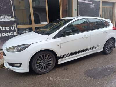 Ford Focus ST LINE PERSONALIZZATA Bianco usata Corato