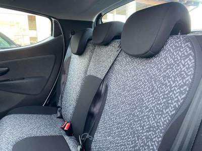 Lancia Ypsilon 1.2 69 CV 5 porte GPL Ecochic Gold Bianco usata Rivignano Teor
