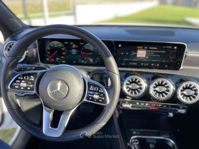 Mercedes-Benz Classe A A 180 d Automatic Sport Bianco usata Calvi Risorta
