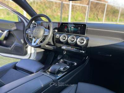Mercedes-Benz Classe A A 180 d Automatic Sport Bianco usata Calvi Risorta