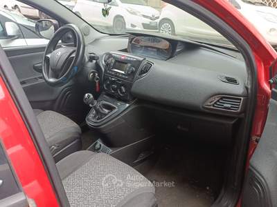 Lancia Ypsilon Vettura con pochi chilometri Rosso usata Messina