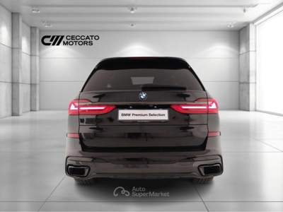 BMW X7 40 d Mild Hybrid 48V xDrive Steptronic Nero usata Padova