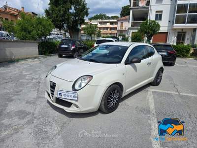 Alfa Romeo MiTo 1.4 Junior Distinctive premium pack 78cv Bianco usata Civitanova Marche
