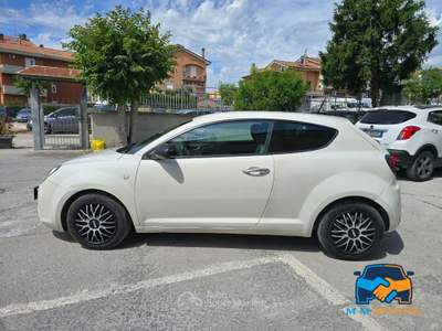 Alfa Romeo MiTo 1.4 Junior Distinctive premium pack 78cv Bianco usata Civitanova Marche