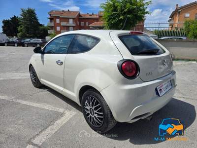 Alfa Romeo MiTo 1.4 Junior Distinctive premium pack 78cv Bianco usata Civitanova Marche
