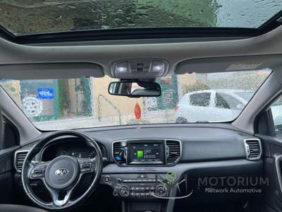 Kia Sportage 1.7 crdi Class Style Pack 2wd 115cv Bianco usata San Giorgio del Sannio