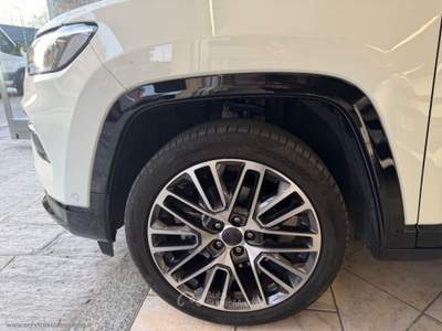Jeep Compass Compass 1.5 T4 130CV MHEV 2WD Summit PRONTA CONSEGNA! Bianco usata Novara