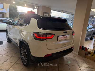 Jeep Compass Compass 1.5 T4 130CV MHEV 2WD Summit PRONTA CONSEGNA! Bianco usata Novara