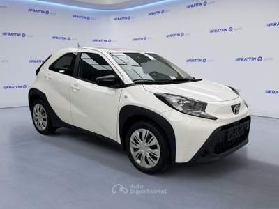Toyota Aygo Aygo X 1.0 Vvt-I 72 Cv 5 Porte Active S-Cvt Bianco usata Cassola