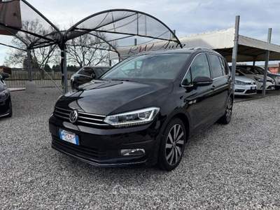 Volkswagen Touran  2.0 TDI 150 CV Highline BMT Nero usata Ponte di Piave