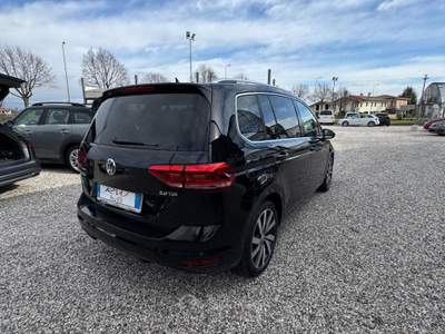 Volkswagen Touran  2.0 TDI 150 CV Highline BMT Nero usata Ponte di Piave