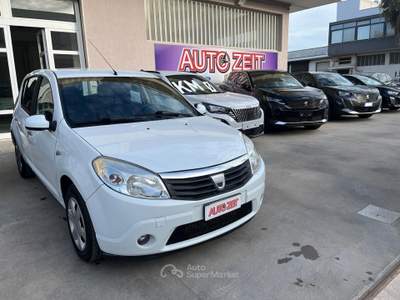 Dacia Sandero Lauréate Bianco usata Castellana Grotte