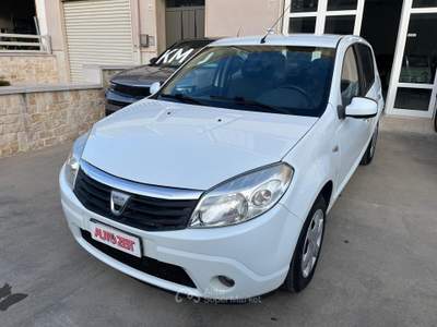 Dacia Sandero Lauréate Bianco usata Castellana Grotte