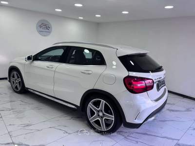 Mercedes-Benz GLA GLA 220d Premium auto-AMG-GARANTITA-2017 Bianco usata Roma