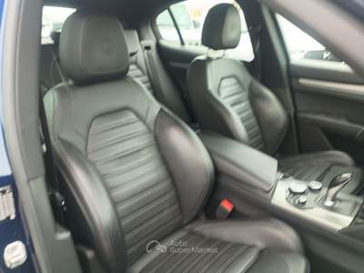 Alfa Romeo Stelvio AT8 Q4 Executive Blu/Azzurro usata Monopoli
