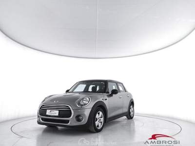 MINI Cooper 5 porte   1.5 Argento usata Corciano