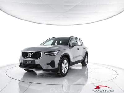 Volvo XC40 B3 Mild hybrid Benzina Essential Grigio usata Corciano