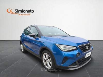 Seat Arona 1.0 EcoTSI FR Blu/Azzurro usata Resana