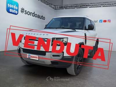 Land Rover Defender 90 3.0D I6 200 CV AWD SE Bianco usata Castagnaro