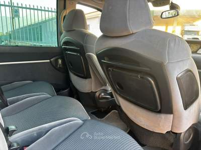 Peugeot 807 7 POSTI Argento usata Santa Maria la Carità