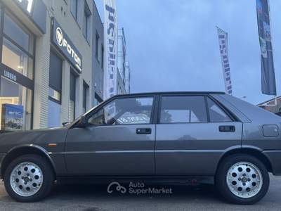 Lancia Delta HF TURBO Argento usata Torino
