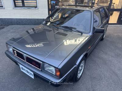 Lancia Delta HF TURBO Argento usata Torino