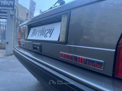 Lancia Delta HF TURBO Argento usata Torino
