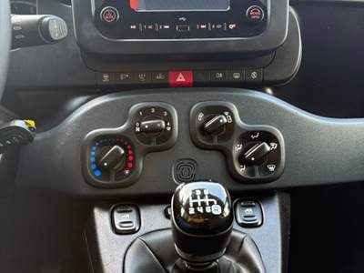 Fiat Panda Comandi al volante e sensori di parcheggio Blu/Azzurro usata Moncalieri
