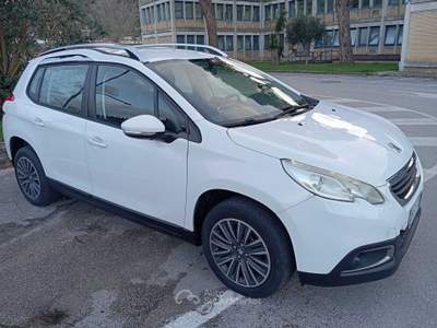 Peugeot 2008 Active Bianco usata Pozzuoli