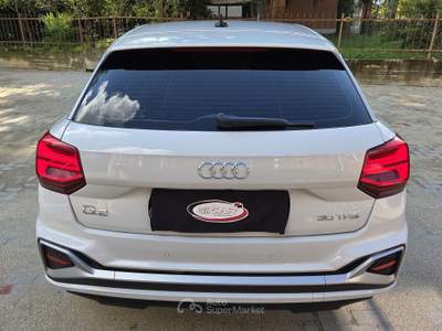 Audi Q2 S line Edition 110cv Bianco usata Robassomero