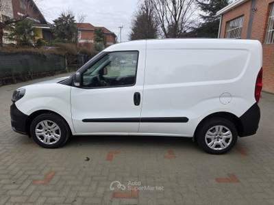 Fiat Doblò Doblo Dobl&ograve; 1.3 MJT 3 posti S&amp;S PC Combi N1 Lounge E6 Bianco usata Robassomero
