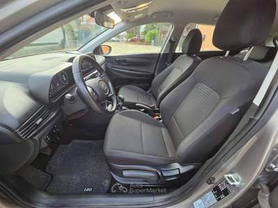 Hyundai i20 48V 100cv iMT Connectline Grigio usata Robassomero