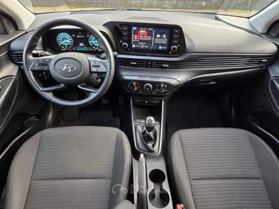 Hyundai i20 48V 100cv iMT Connectline Grigio usata Robassomero