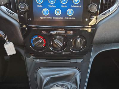 Lancia Ypsilon Hybrid 70cv 5 porte S&S Gold Grigio usata Robassomero