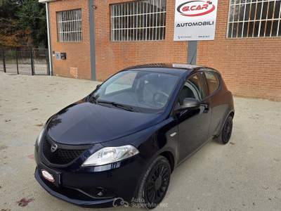 Lancia Ypsilon 5 posti GPL Ecochic Elefantino Blu Blu/Azzurro usata Robassomero