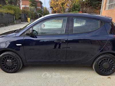 Lancia Ypsilon 5 posti GPL Ecochic Elefantino Blu Blu/Azzurro usata Robassomero