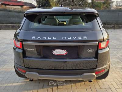Land Rover Range Rover Evoque Range Evoque 2.0 Si4 241cv 5p. SE Grigio usata Robassomero