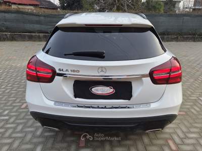 Mercedes-Benz GLA Automatic Sport Bianco usata Robassomero