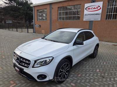 Mercedes-Benz GLA Automatic Sport Bianco usata Robassomero