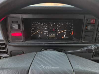 Volkswagen Golf Cabriolet 1800 3 porte Champ 110cv Karmann Bianco usata Robassomero